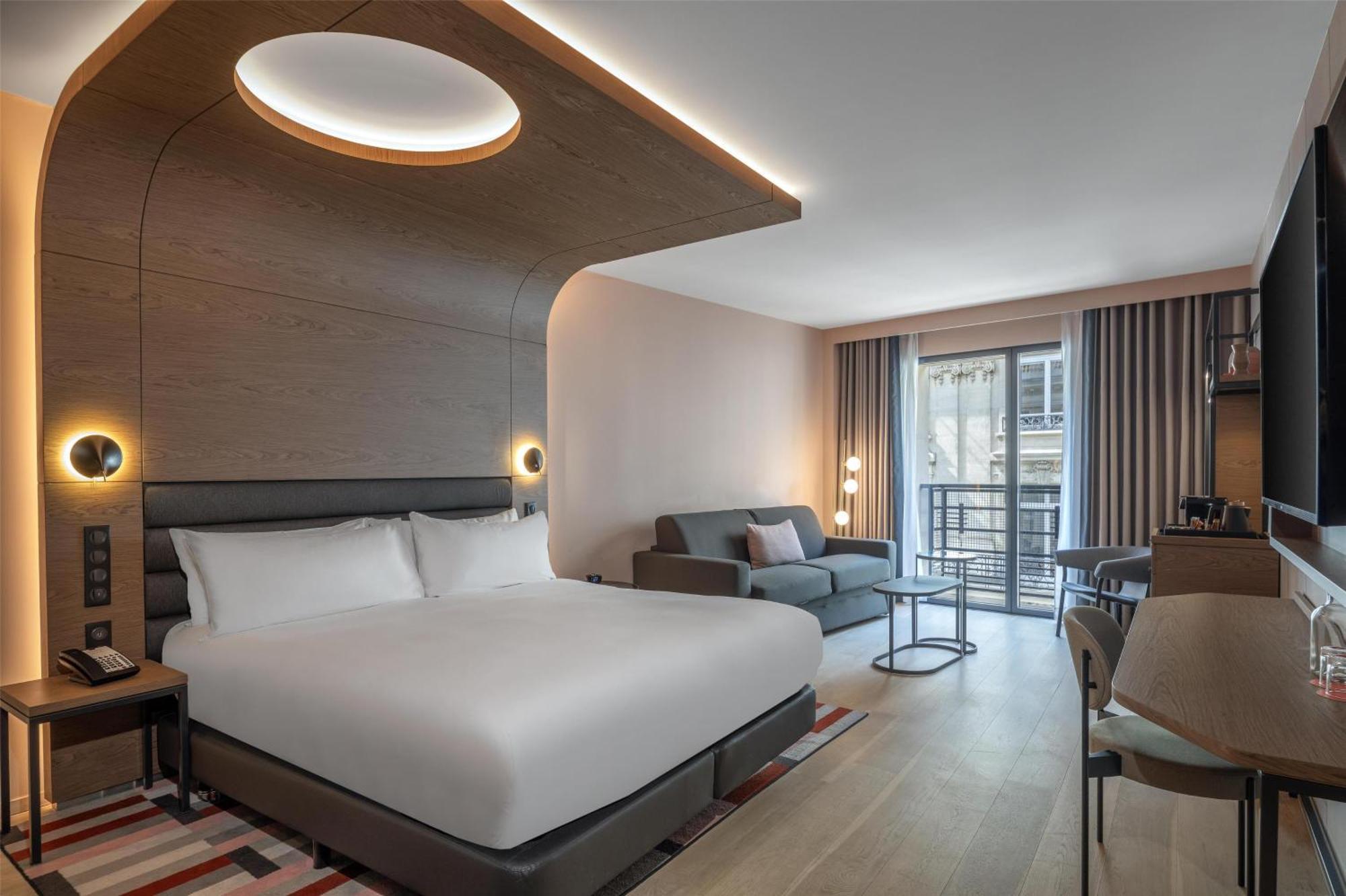 Hotel Canopy By Hilton Eiffel Tower Paris